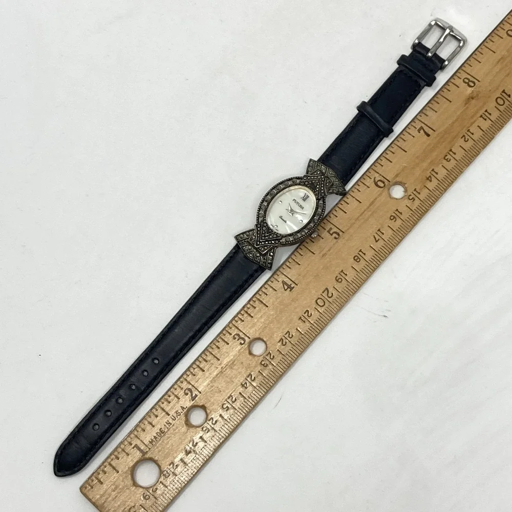 Vintage Futura Women's Watch Marcasite 22mm Silver Tone MOP Oval New Battery 8